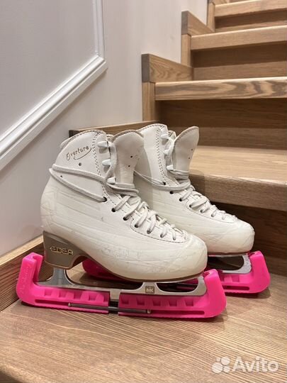 Коньки фигурные idea oventure 205