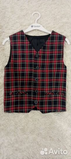 Жилетка для мальчика школьная 128