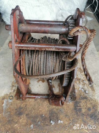 Лебедка ручная