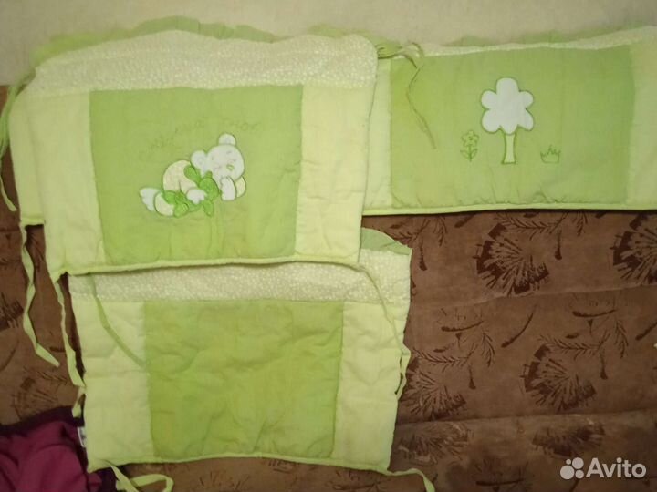 Бортики в детскую кроватку