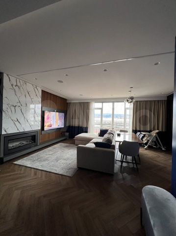 5-к. квартира, 150 м², 5/5 эт.