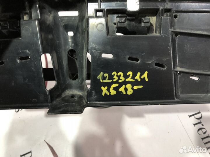 Кронштейн заднего бампера BMW X5 G05