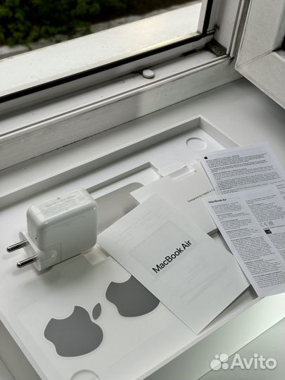 Apple macbook air 13 2020 m1 8gb 256