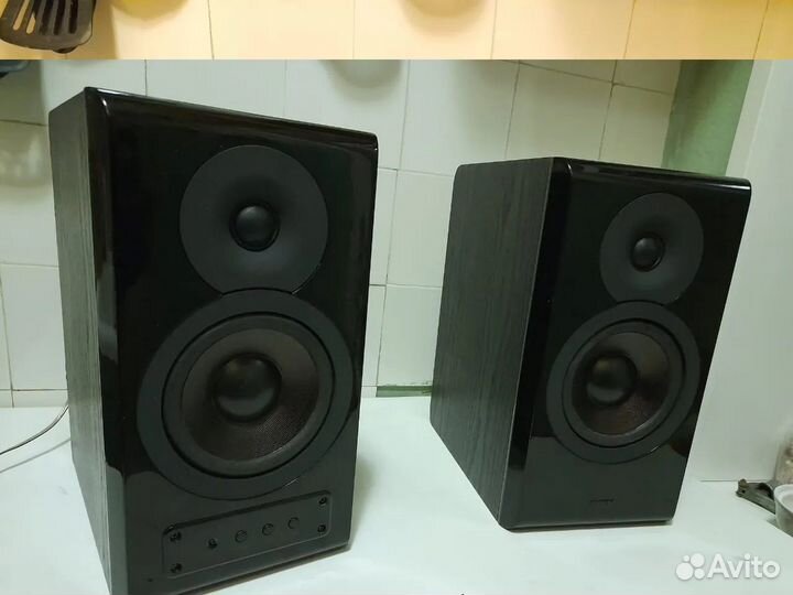 Колонки Sven Royal 1R