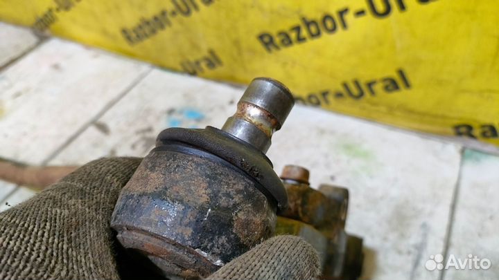 Рычаг передний левый Kia Карнивал 1