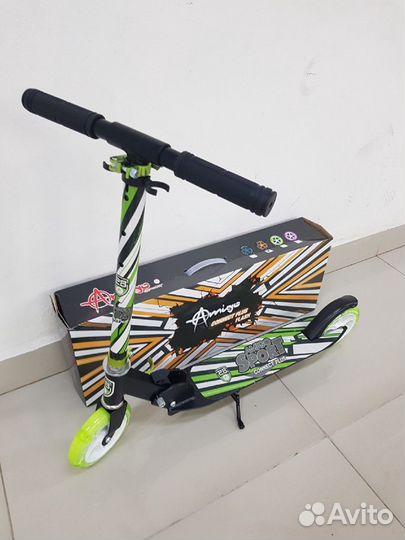 Самокат Explore Connect Plus (светящиеся колеса)