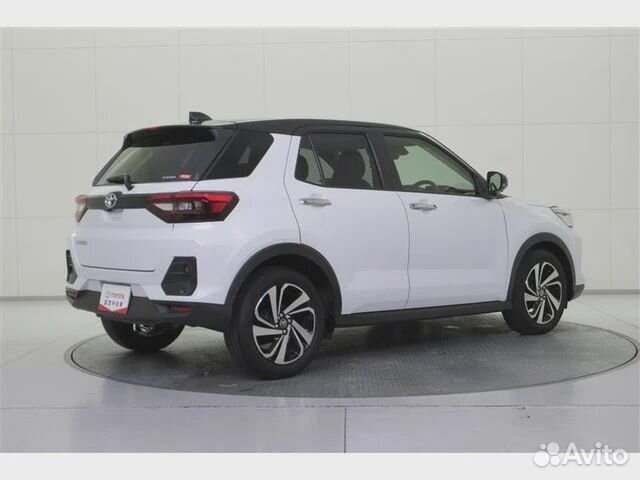 Toyota Raize 1.0 CVT, 2021, 27 000 км
