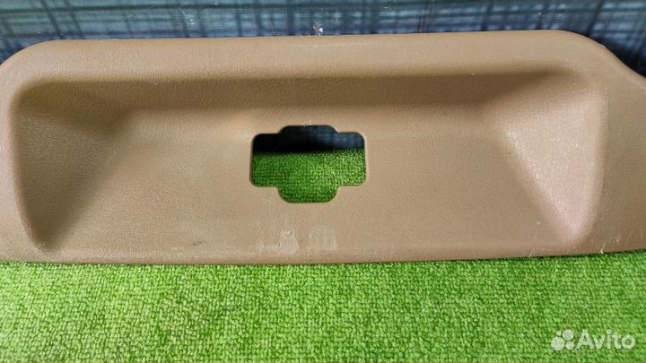 Декоративная накладка Chevrolet Trailblazer GMT360