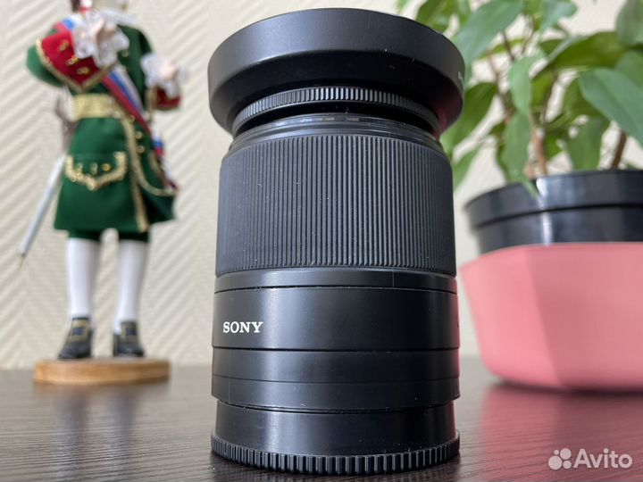 Sony 18-70mm