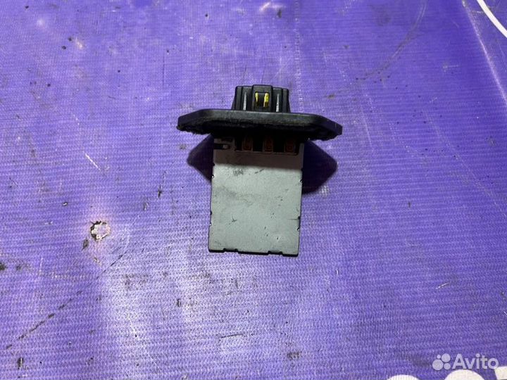 Резистор печки Kia Rio 2 JB G4EE 2011