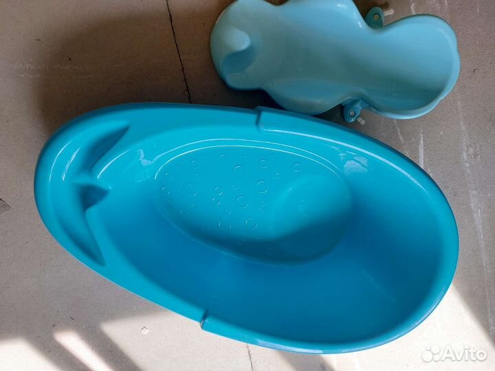 Ванночка для купания с горкой