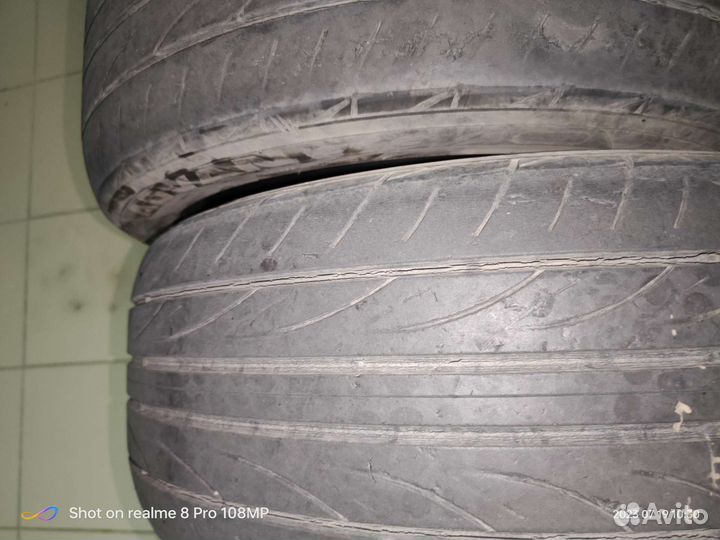 Yokohama Advan Fleva V701 215/50 R17