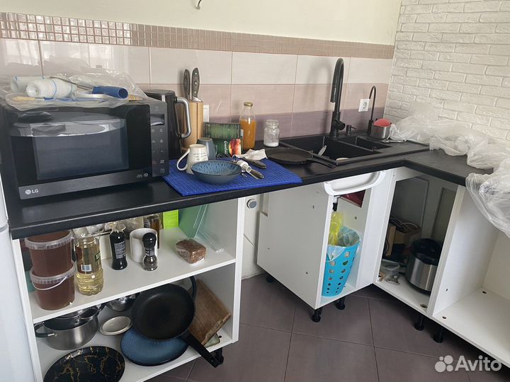 Кухонный гарнитур бу без фасадов