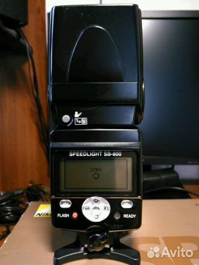 Nikon speedlight SB-800