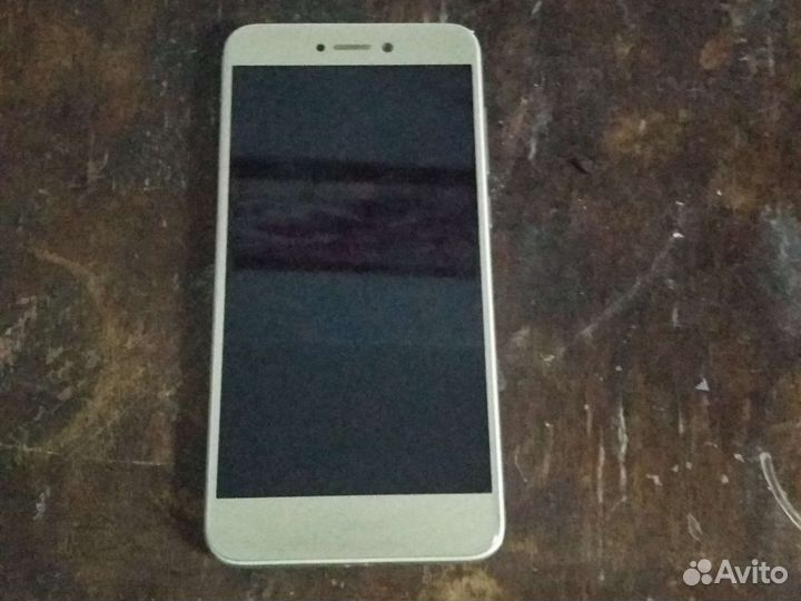 Телефон honor 7a