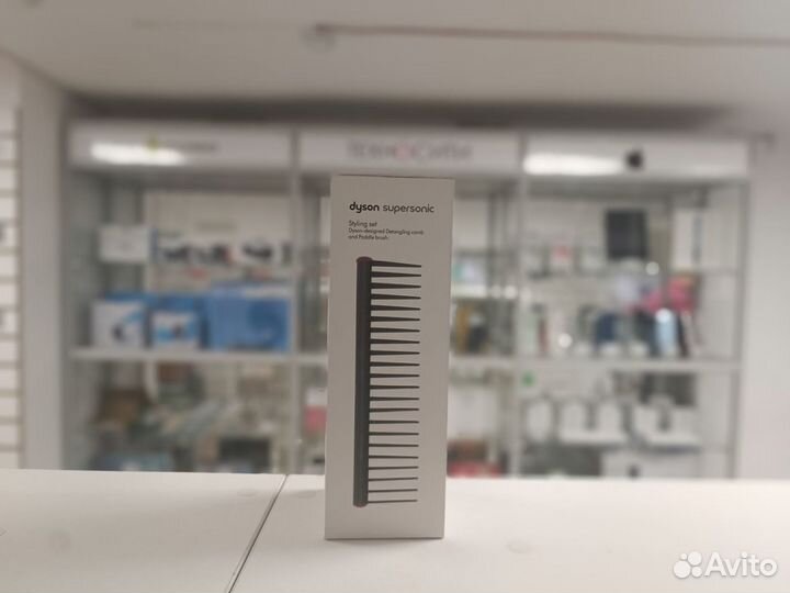 Расческа Dyson Supersonic для волос