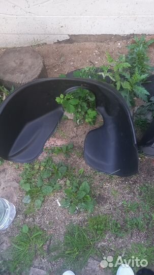 Подкрылки (локеры) на LADA granta