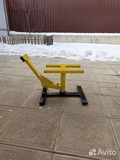 Домкрат, подъемник для мотоцикла