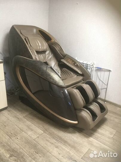 Массажное кресло
