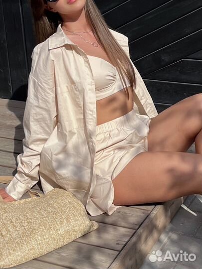 Льняной костюм с шортами на лето