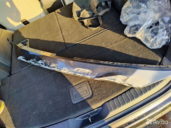 Накладка решетки радиатора Mazda cx 5 / cx-8