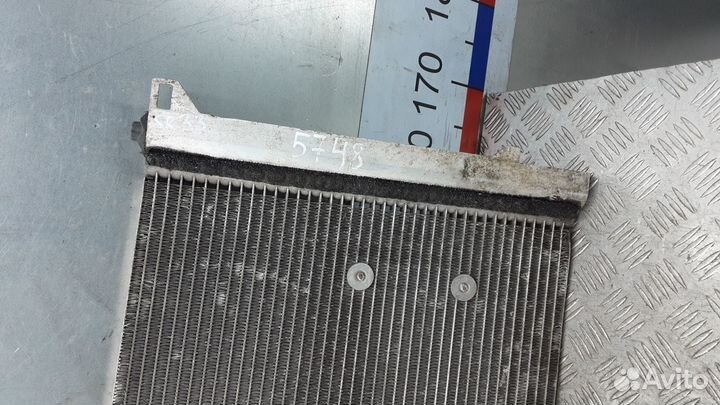 Радиатор кондиционера Volkswagen Touareg 2005