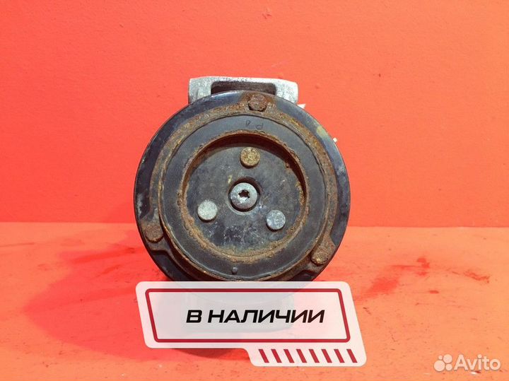 Компрессор кондиционера для Opel Zafira B (Б/У)