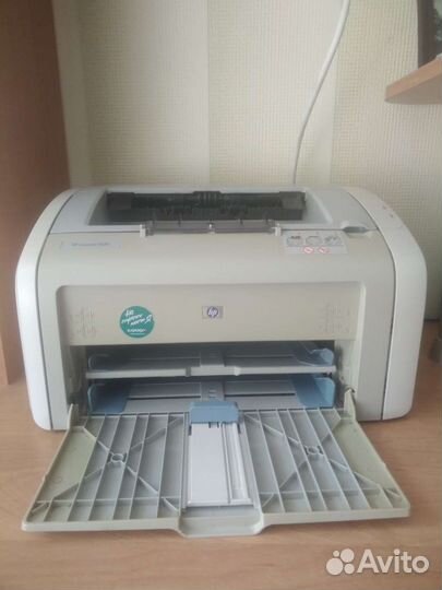 Принтер HP laserjet 1020