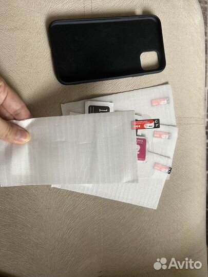 Чехол и стекла на iPhone 11 новые