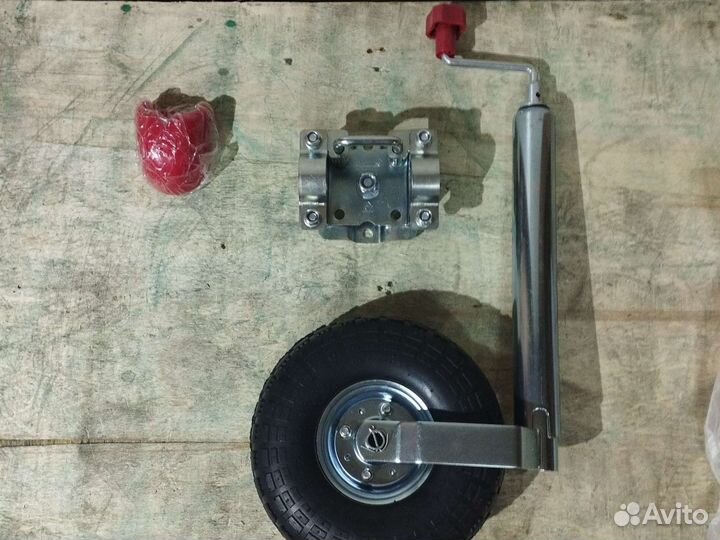 Пневмо колесо без хомута 26см