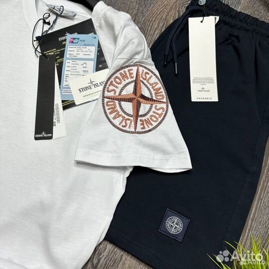 Stone island шорты и футболка