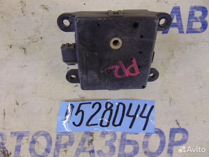 Моторчик заслонки печки для Nissan Primera 3 2002