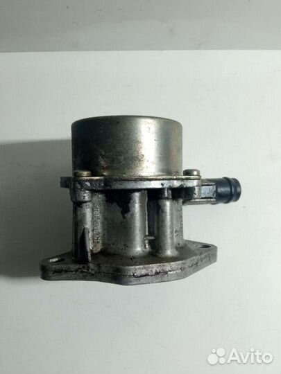 Насос вакуумный Renault Kangoo 1 8200113585