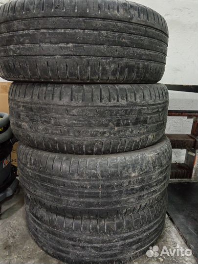 Nokian Tyres Hakka Black 2 SUV 265/65 R17