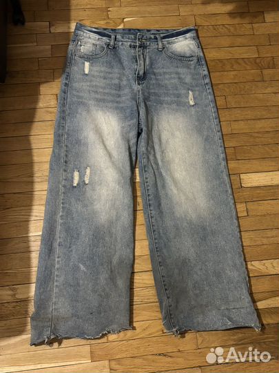 Джинсы