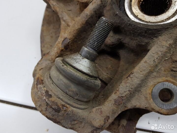 Кулак задний левый (Mercedes-Benz M-class)