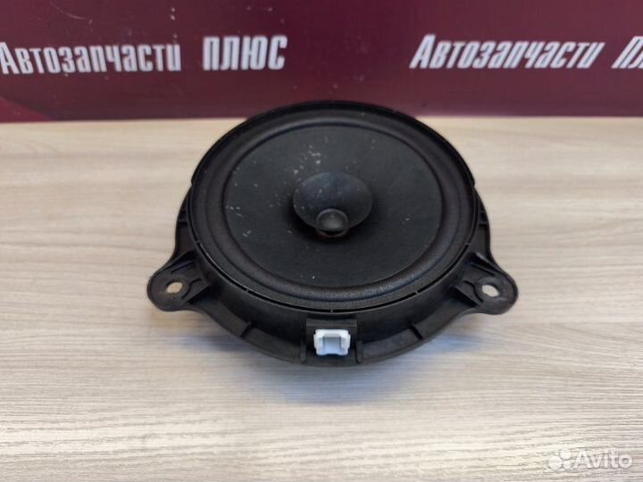 Динамик передний левый LADA X-Ray Cross