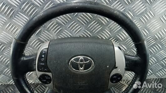 Рулевое колесо toyota prius XW20, Номер 4510047100C0 (XDN22JZ01)