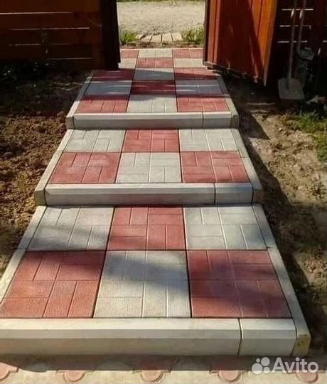 Строительная бригада выполняем