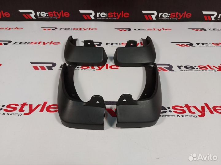 Брызговики Toyota Belta