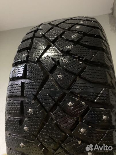Nitto Therma Spike 205/55 R16