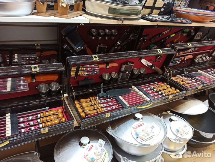 Набор в кейсе для пикника 