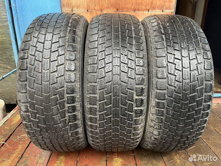 Hankook Dynapro I'Cept RW08 215/55 R18