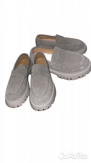 Лоферы женские