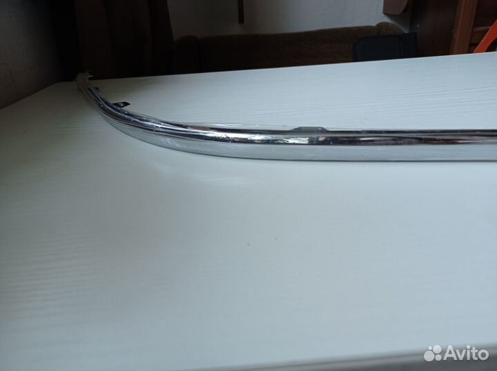 Молдинг в задний бампер правый VW passat B6