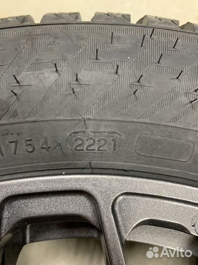 Nokian Tyres Hakkapeliitta 10p 205/55 R16 94T