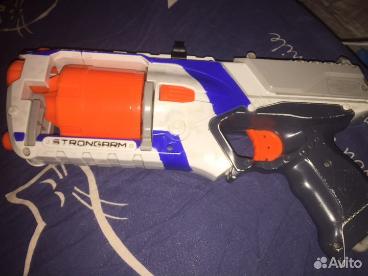 Нерф strongarm
