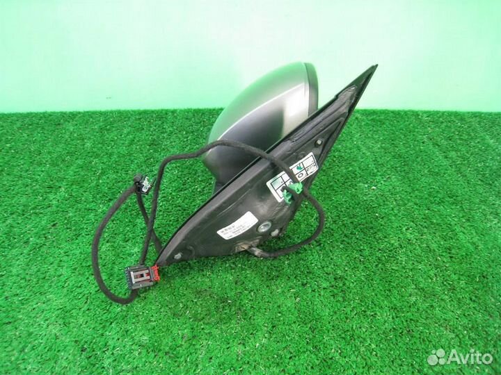 Зеркало правое volkswagen Tiguan (5N1) 2011