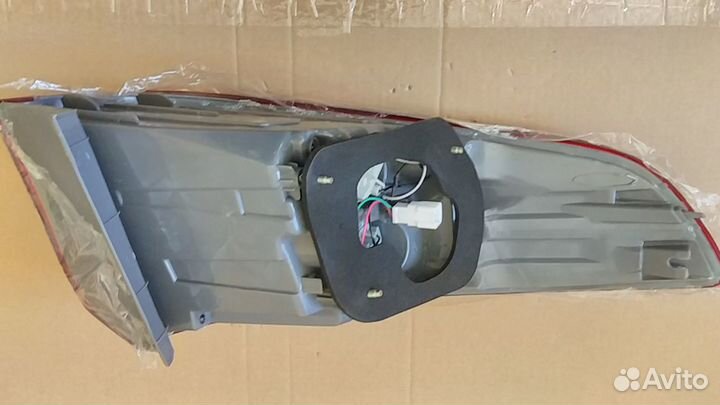 Фонарь правый Kia Rio седан 15-17