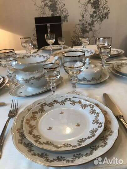 Фарфоровый сервиз